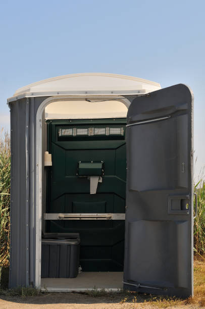 Best High-end porta potty rental  in Houston, AK